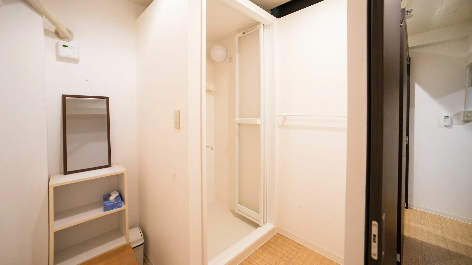 Guest house Merry Gate Osaka Japan